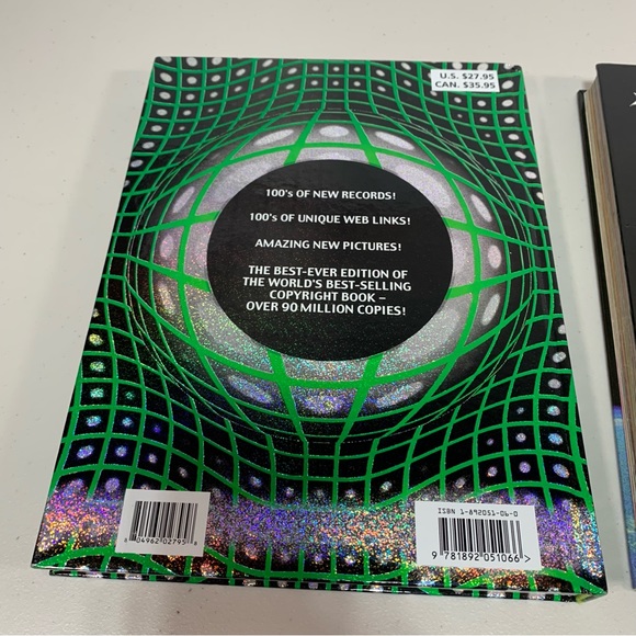 Guinness World Records 2Hardbound books- the Guiness book of Records 1999 & 2002 - Picture 9 of 12